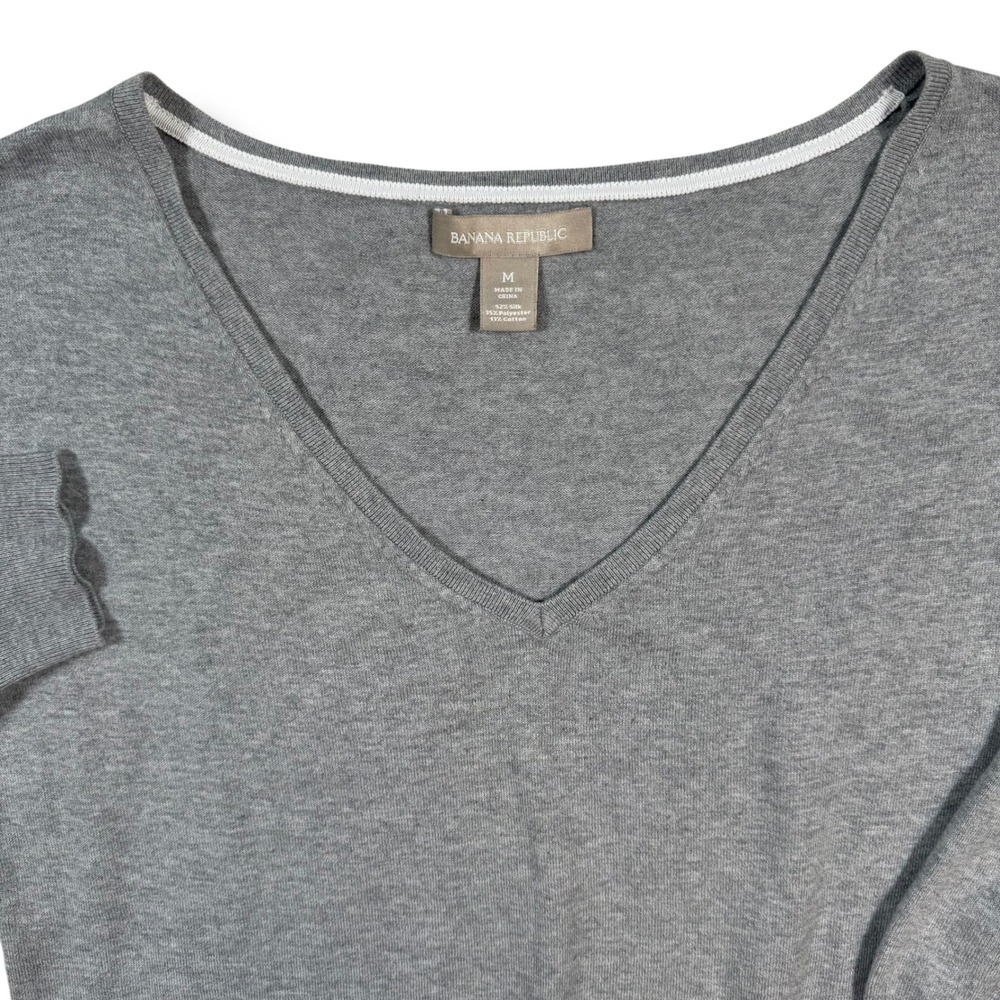 Banana‎ Republic Marilyn V Neck Top Women M Grey Silk Blend Knit Sweater